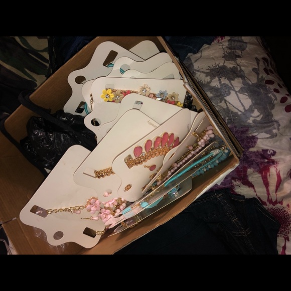 Everything - Picture 7 of 8